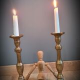 Duo of brass candlesticks 60