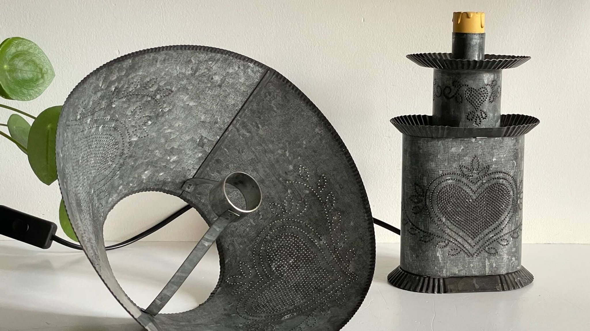 LAMPE Coeur ZINC Vintage