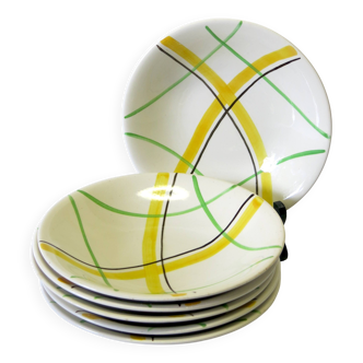 6 soup plates from Gien, "Sarabande" model, in very good condition.