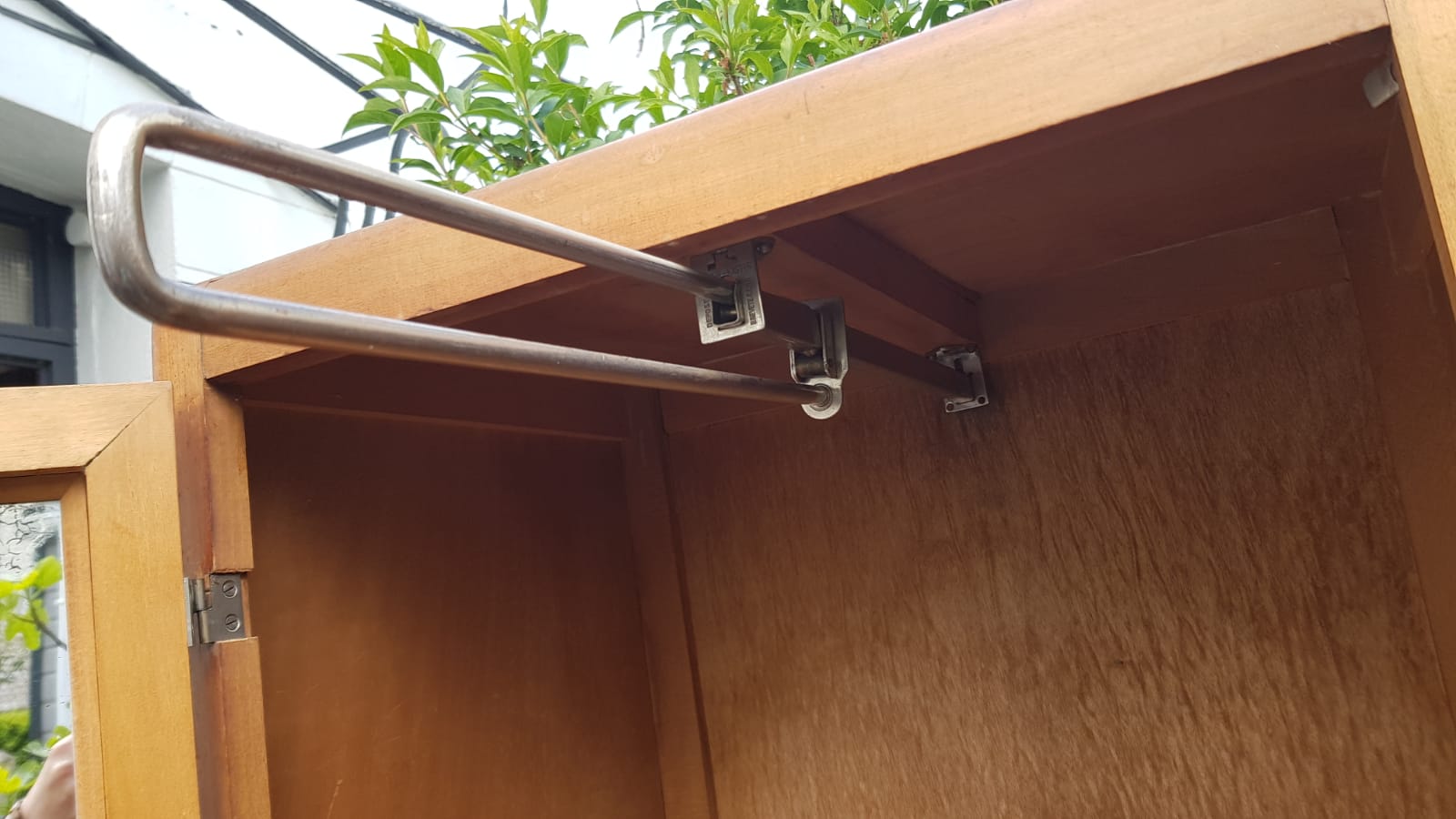 Asymmetrical cabinet 1940