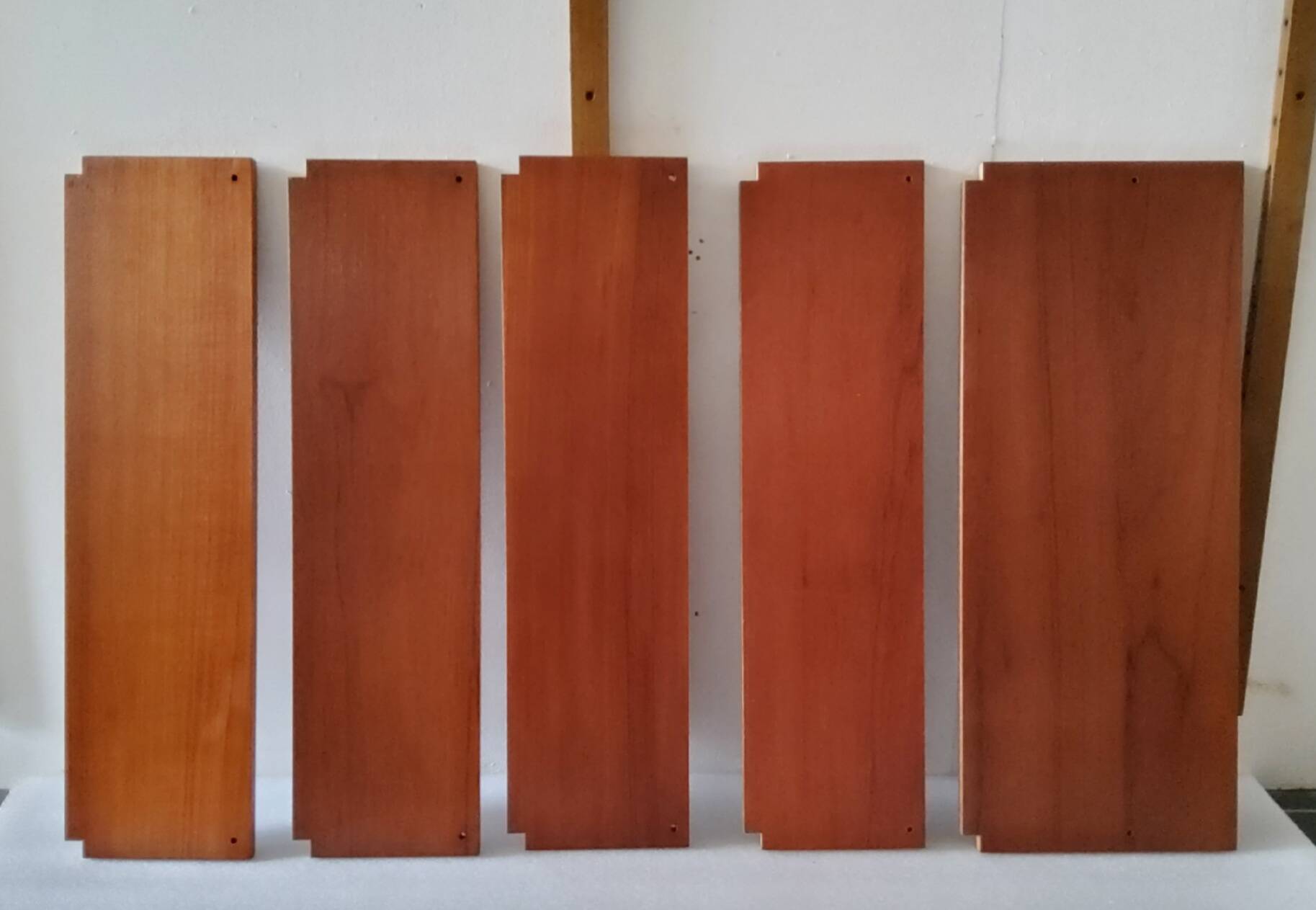 Modular Scandinavian wall shelf – Danish design from the 1970s