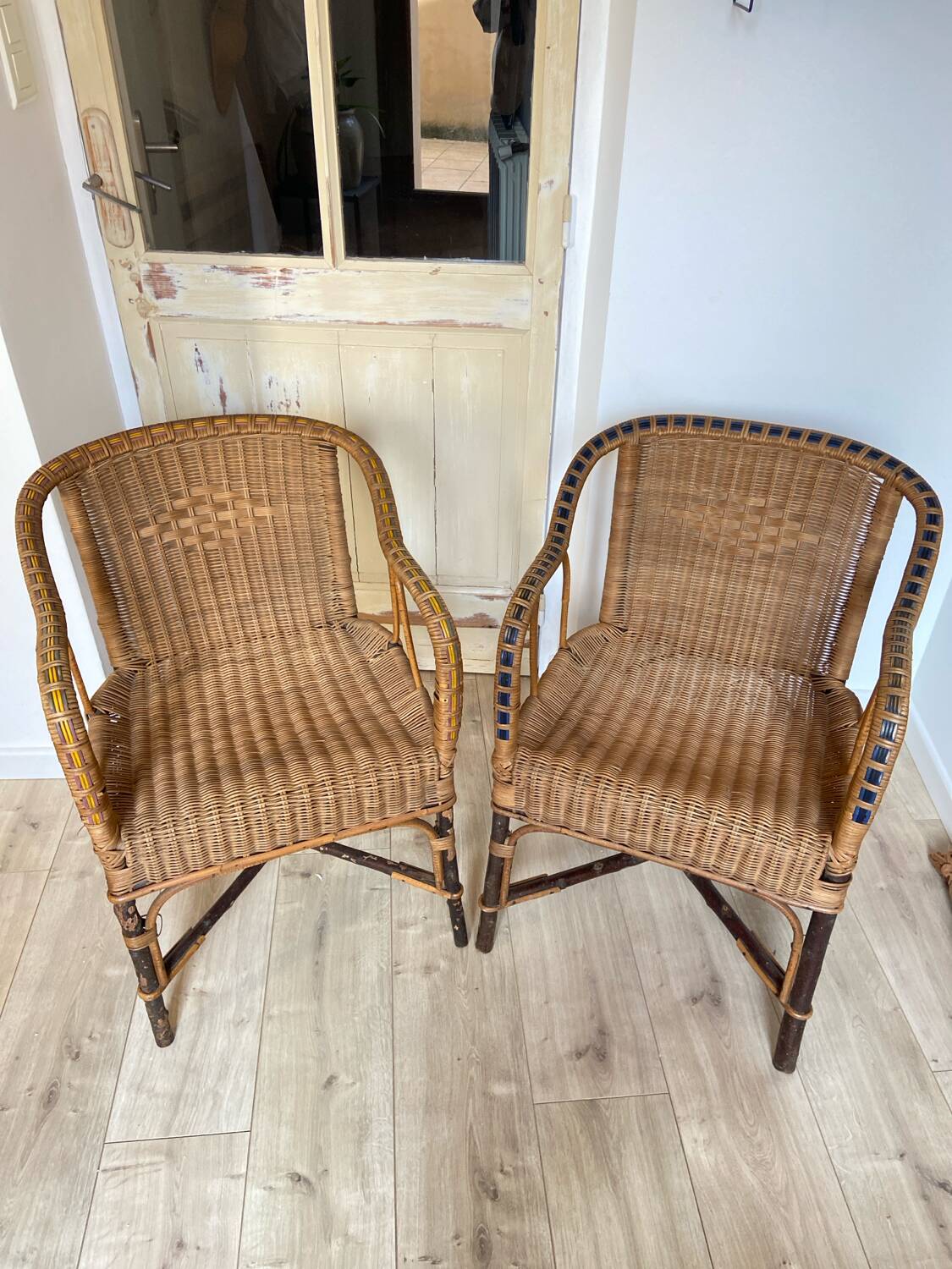 Lot de 2 fauteuils vintage en rotin et osier