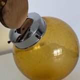 Lampe en bois avec 3 plafonds en verre jaune