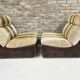 Paire de chauffeuses velours 1970