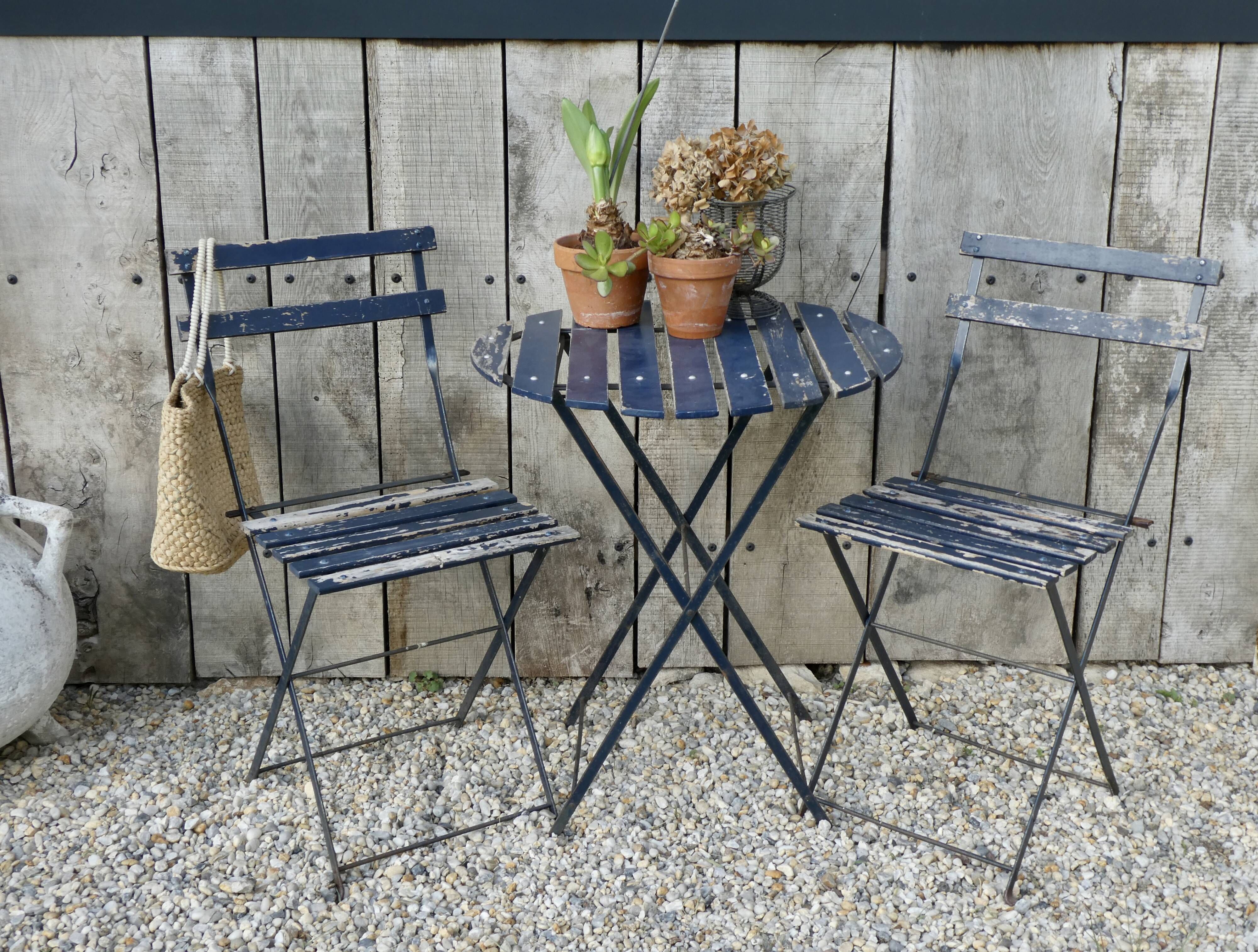 Wooden and metal garden lounge set