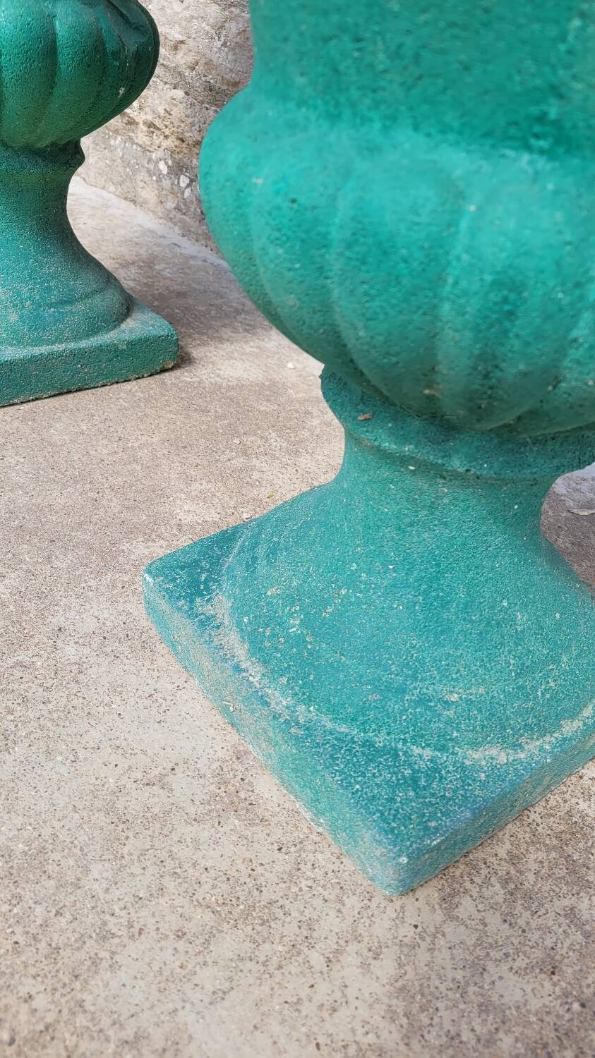 Pair of Medici Vases in old reconstituted stone 1950s