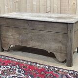 Banc coffre du  18ème en chêne brut - L=1m32, P=65cm, H=62cm.