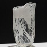 Vase de forme libre en verre lattimo, 1960s