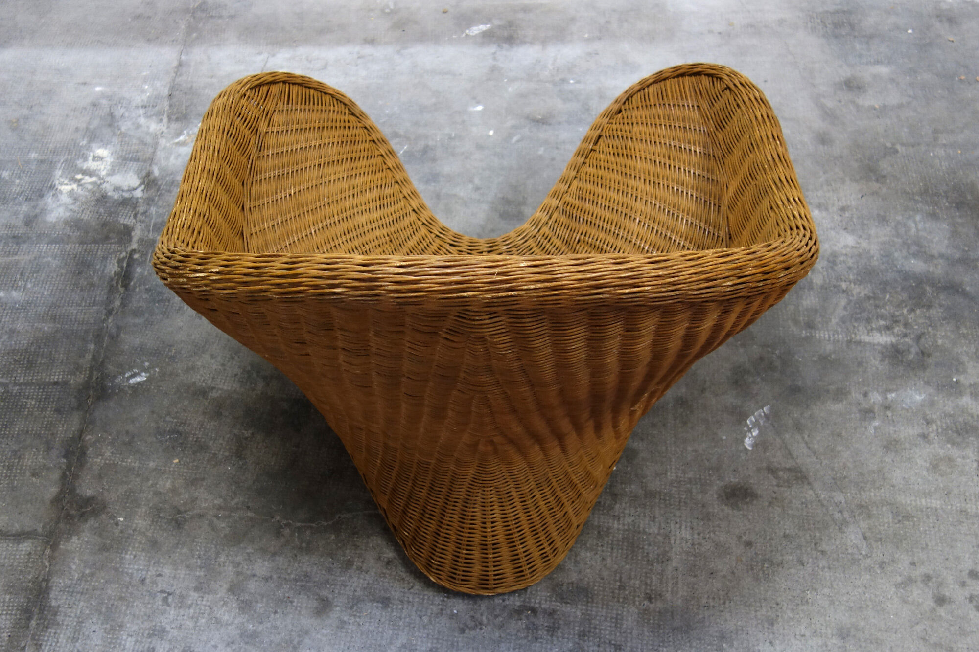 Meditation lotus armchair rattan braided 70s