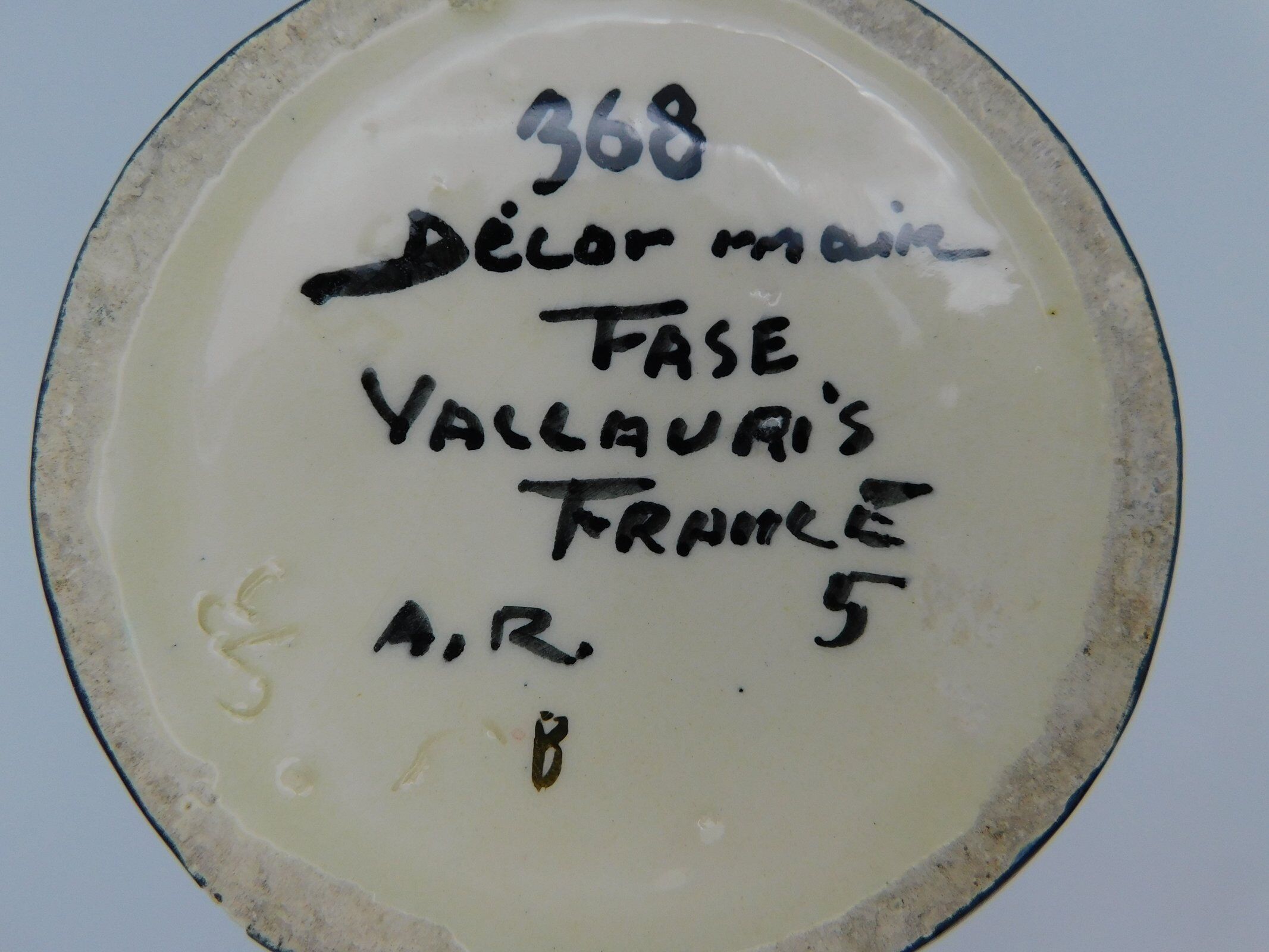 Amphora vase, Vallauris, Fase