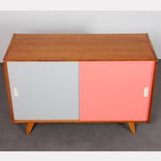 Buffet rose et blanche par Jiri Jiroutek, modèle U-452 vers 1960