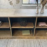 Double-sided counter with XL oak compartments