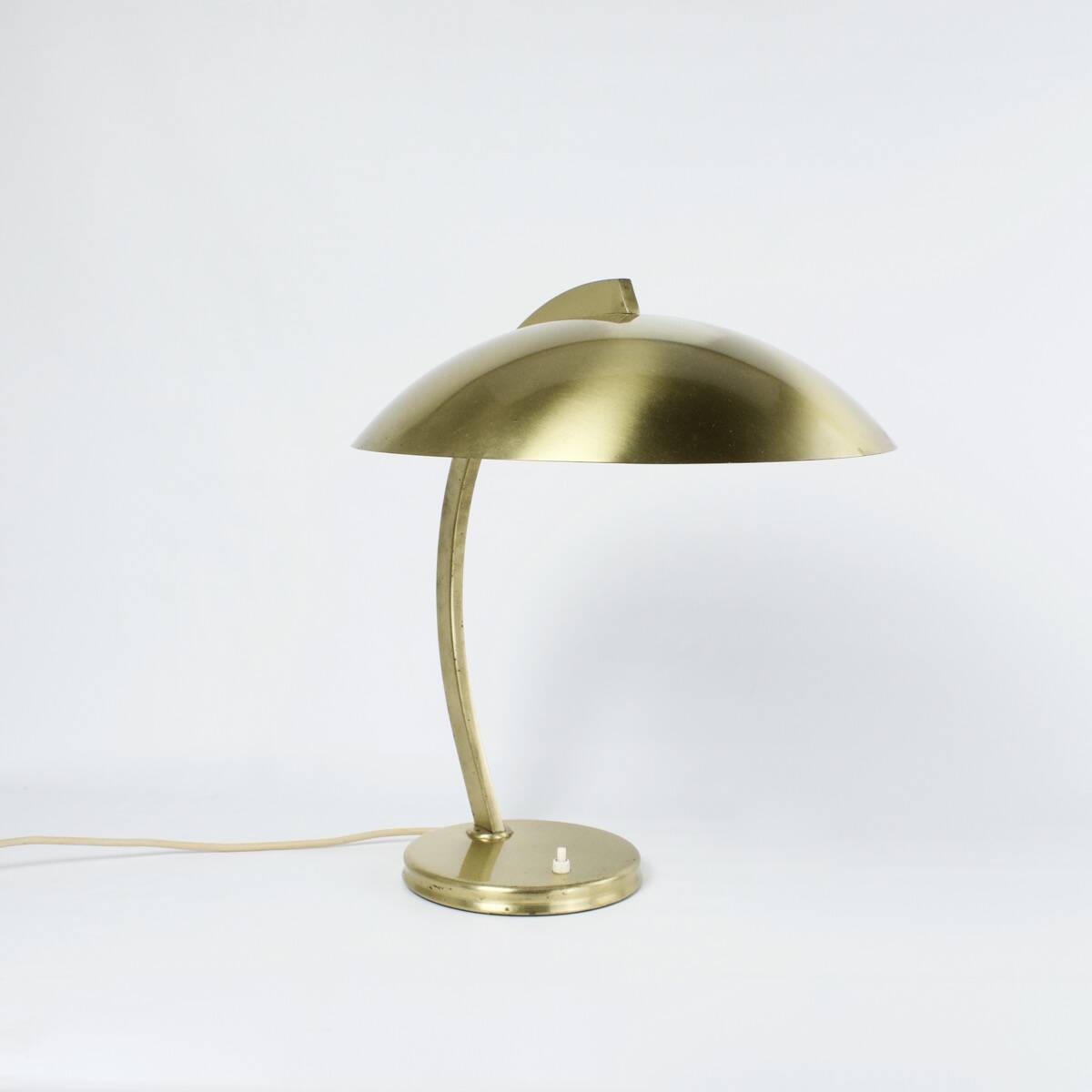 Bauhaus desk lamp, Art Deco in Brass, by Egon Hillebrand, 1930-40.