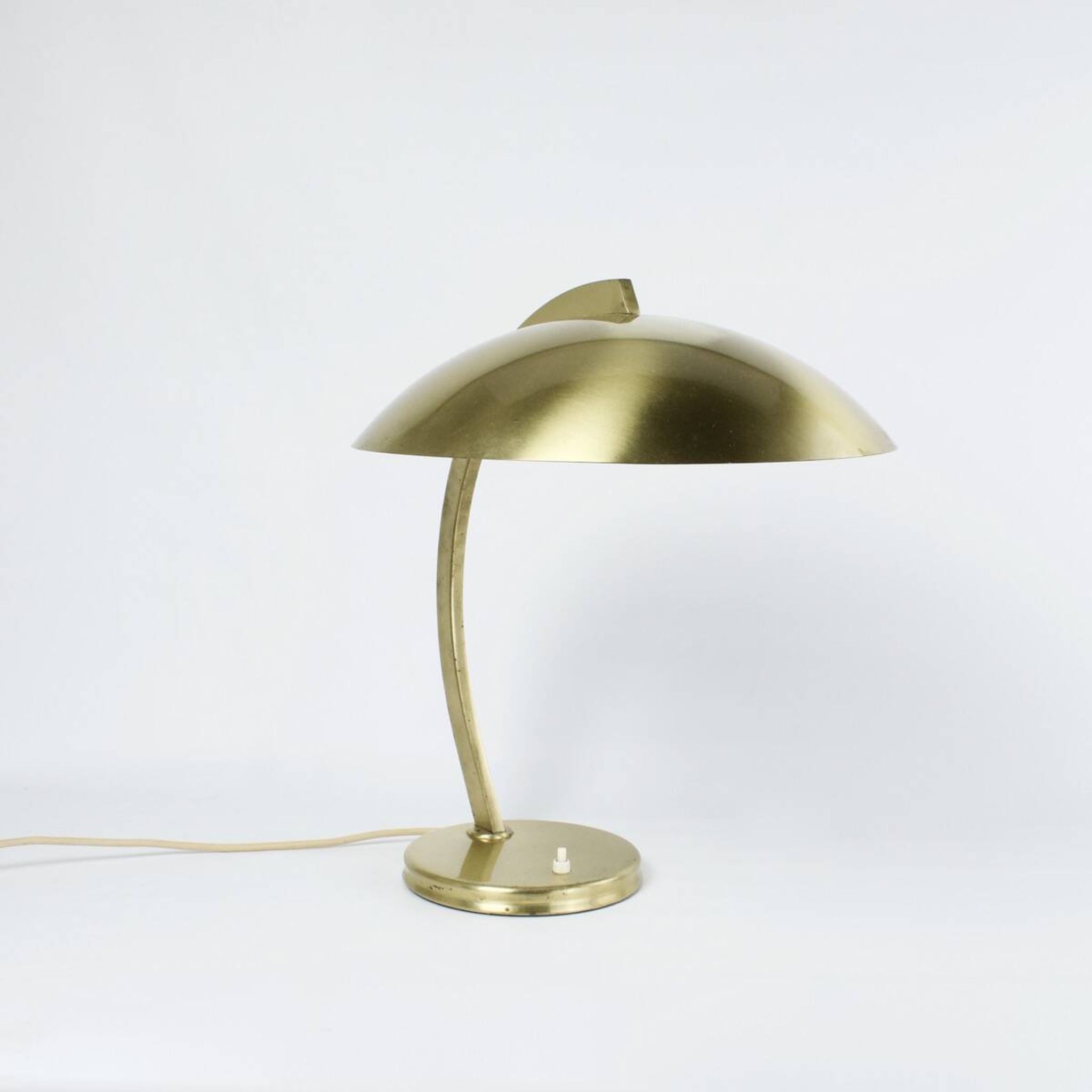 Bauhaus desk lamp, Art Deco in Brass, by Egon Hillebrand, 1930-40.