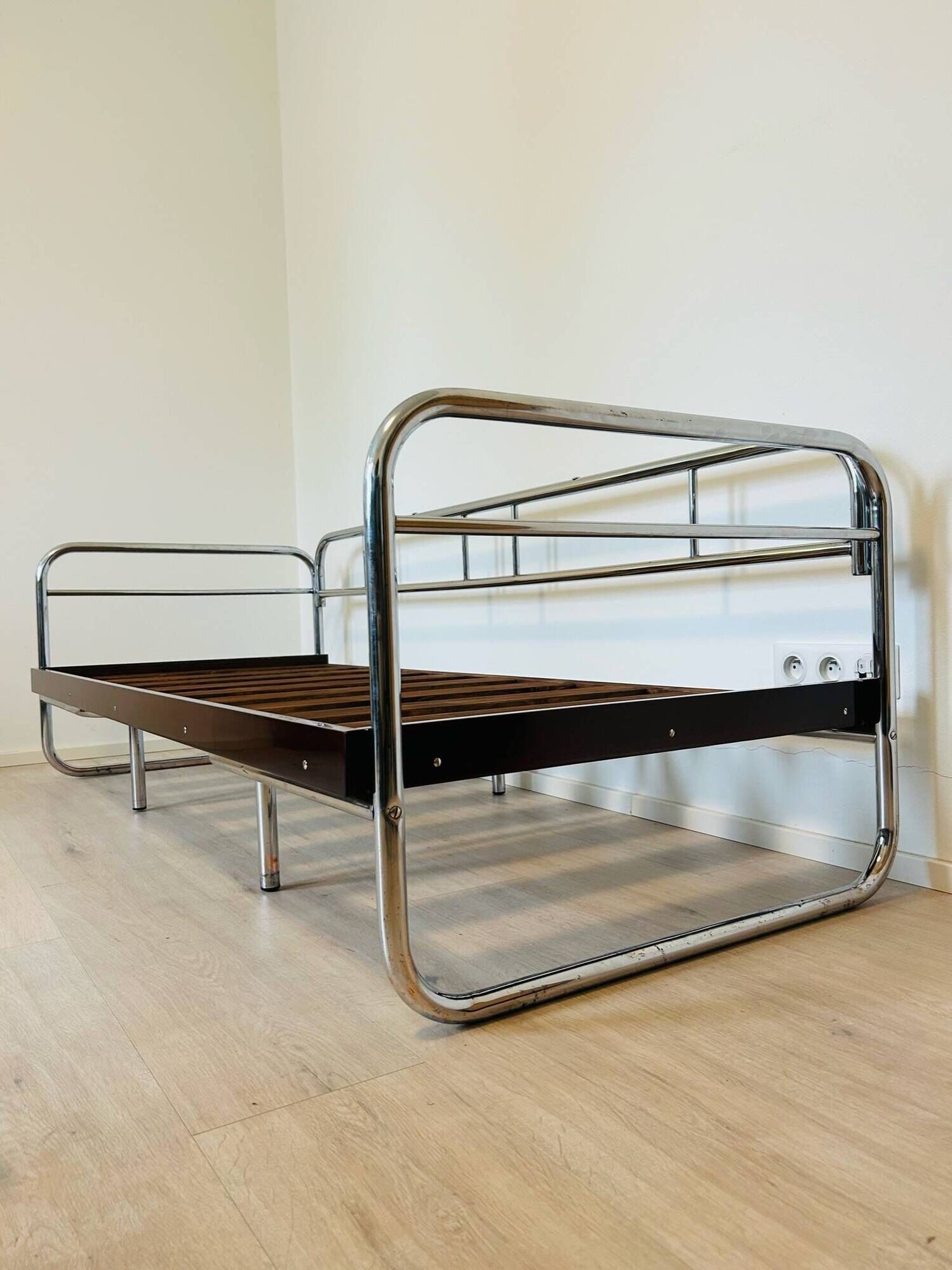 Canapé Bauhaus en Acier Tubulaire de Robert Slezak, 1930s