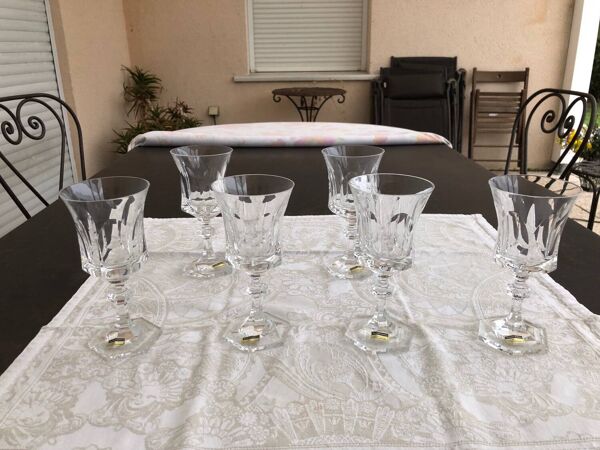 Verres à bourgogne en crystal