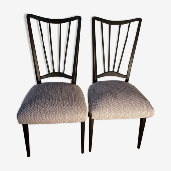 Lot 2 chairs wood fabric