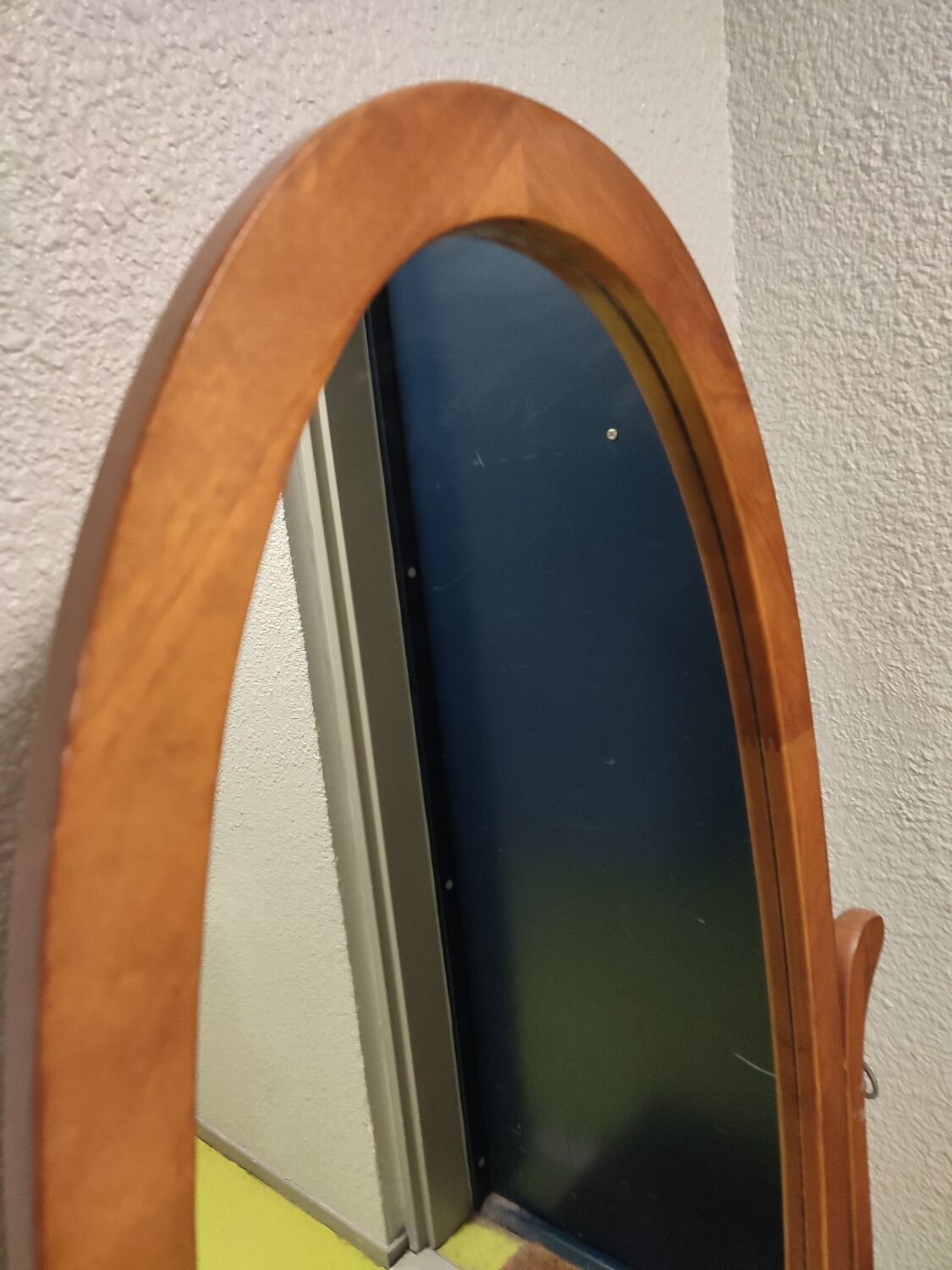 Vintage wooden tilting mirror