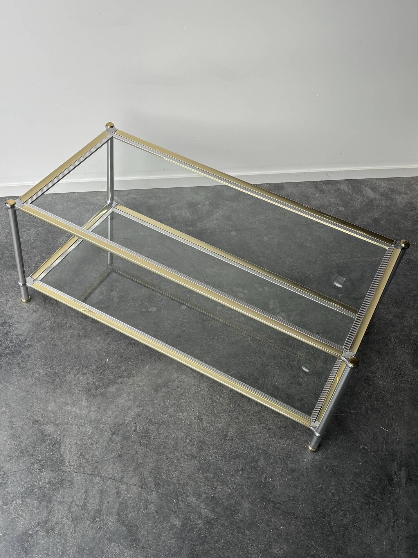 Table basse en métal chromé, doré et verre, 1970