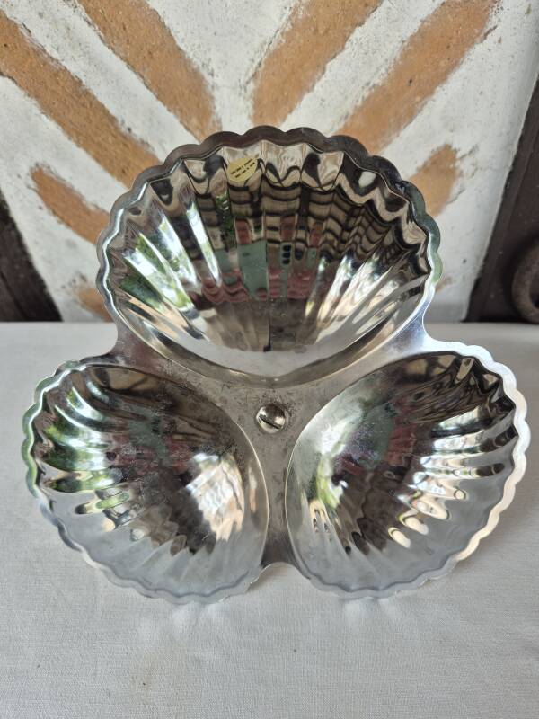 Vintage serving platter for aperitifs