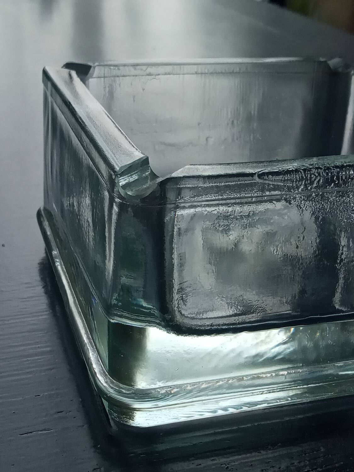 Vintage glass paved ashtray