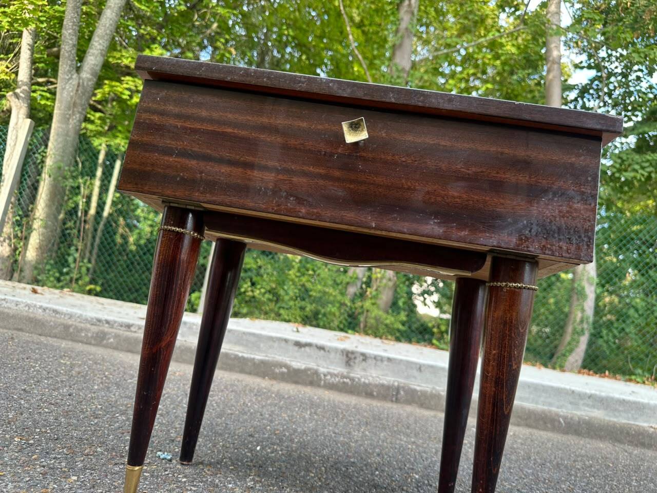 Mid-Century Modern bedside table Italian style Gio Ponti Paolo Buffa 1950