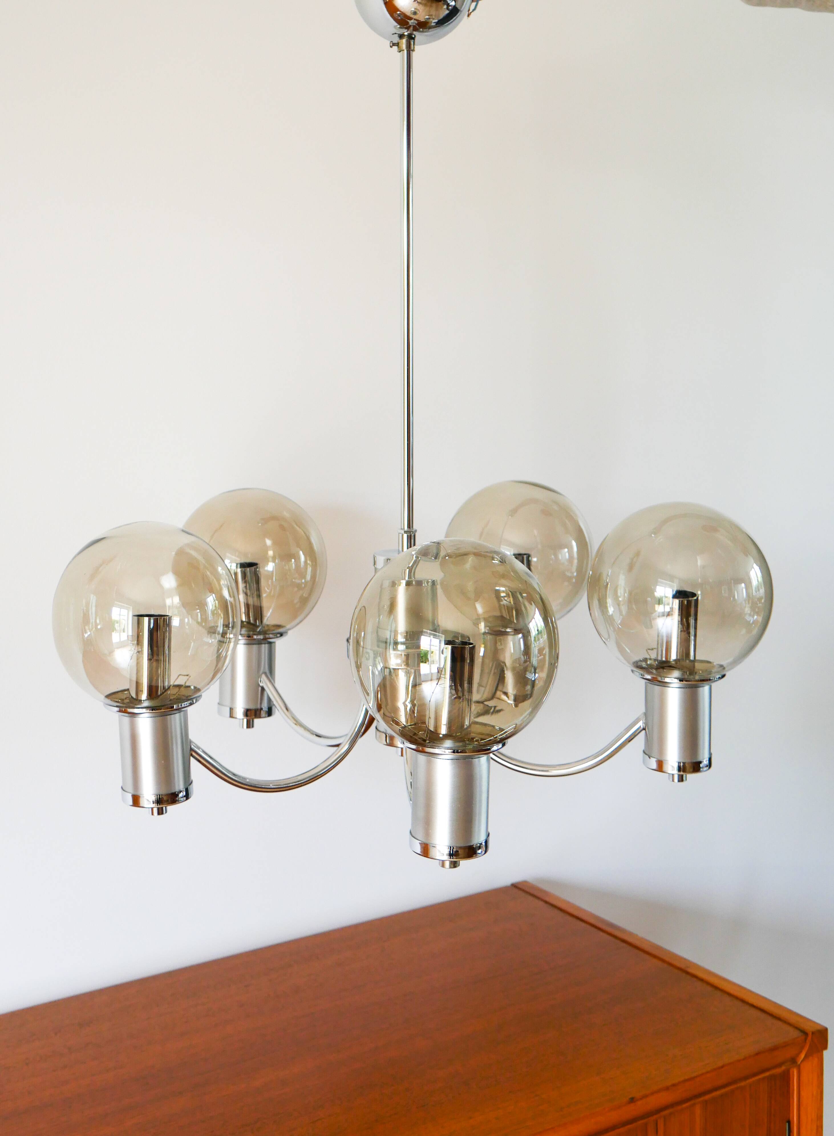 Five-branched chandelier, in chrome and smoked glass globes, Design, 1970