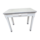 The 1950s vintage kitchen table