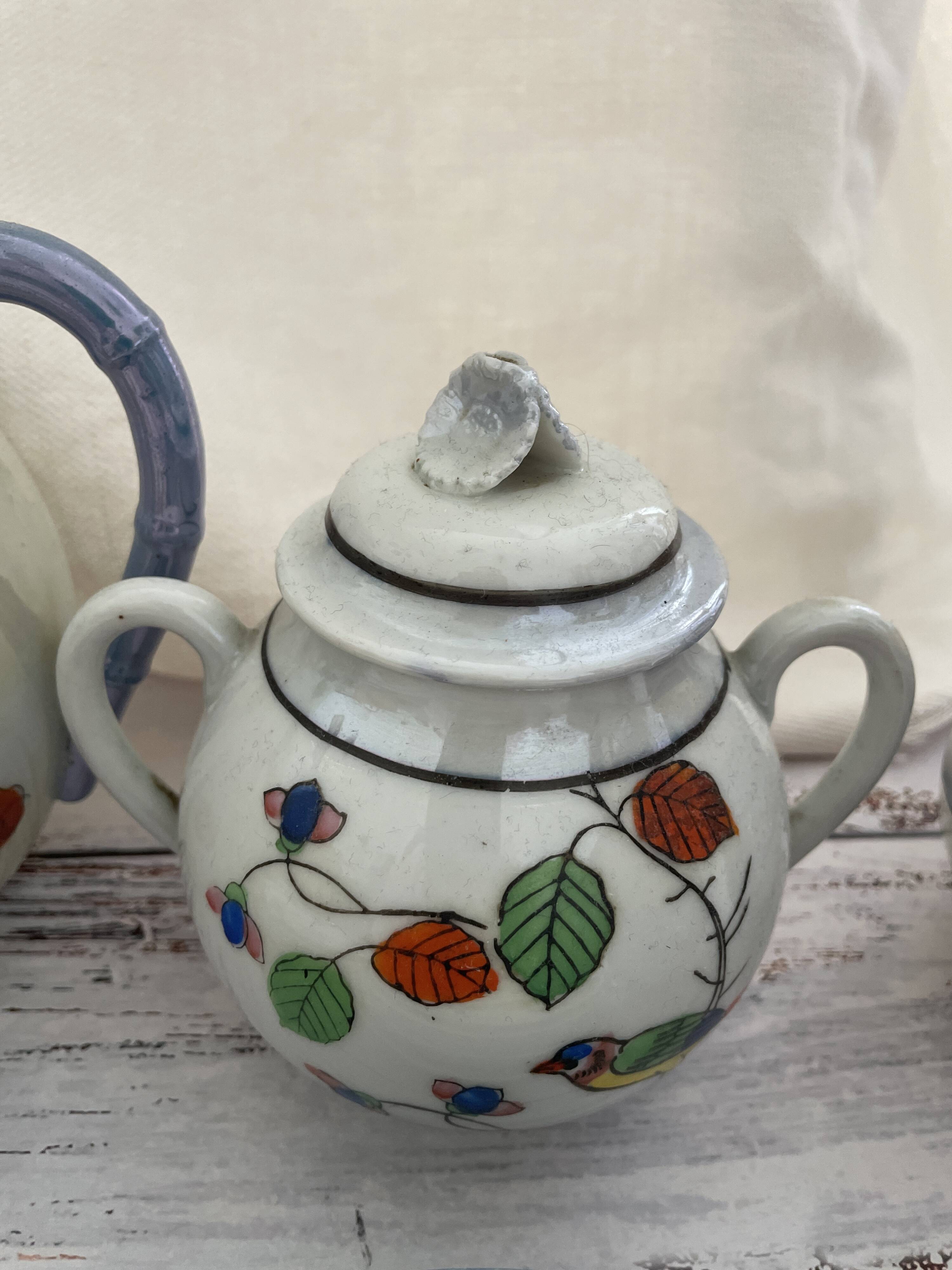 Ancient Japanese tea service