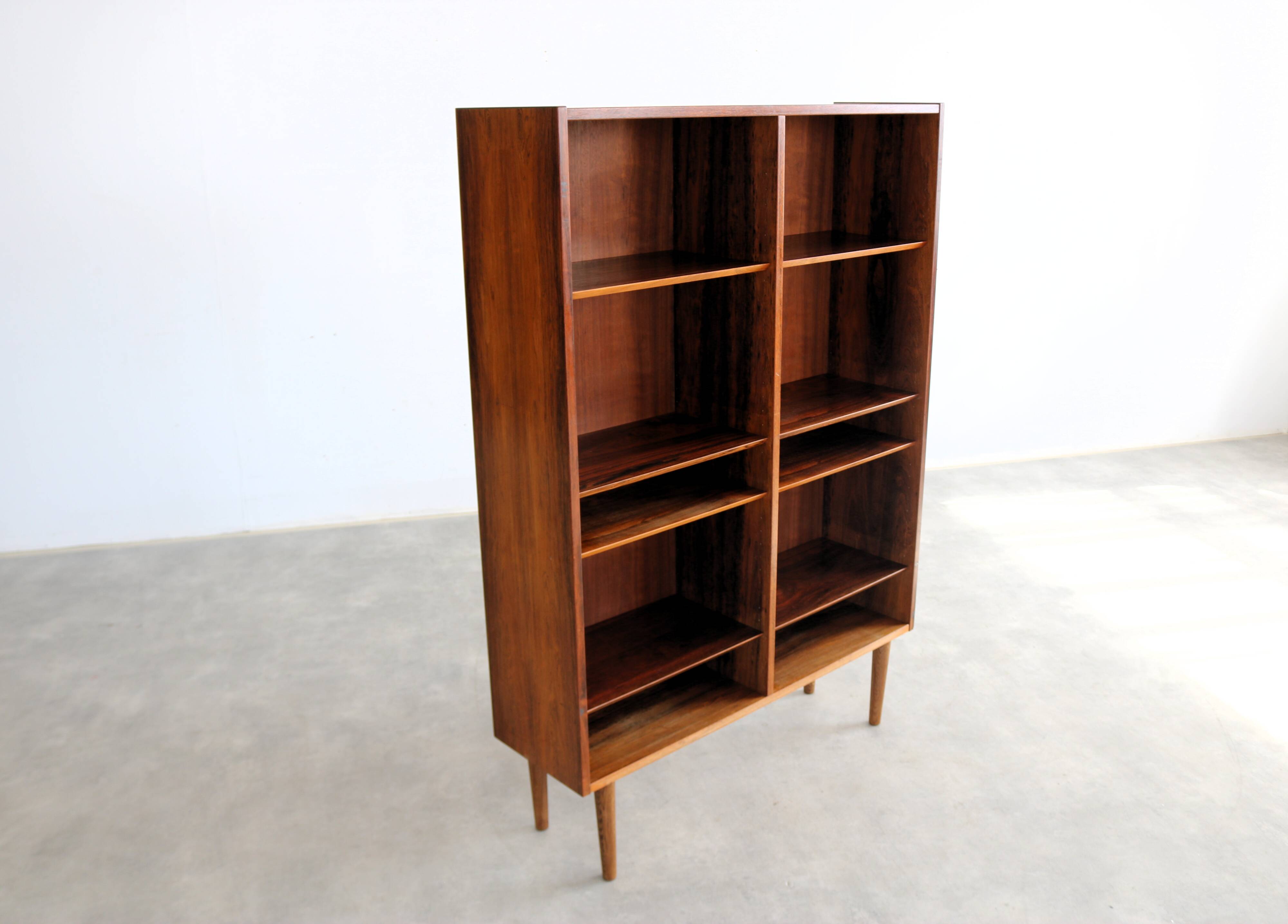 Vintage bookcase | cabinet | 1960s | Hundevad