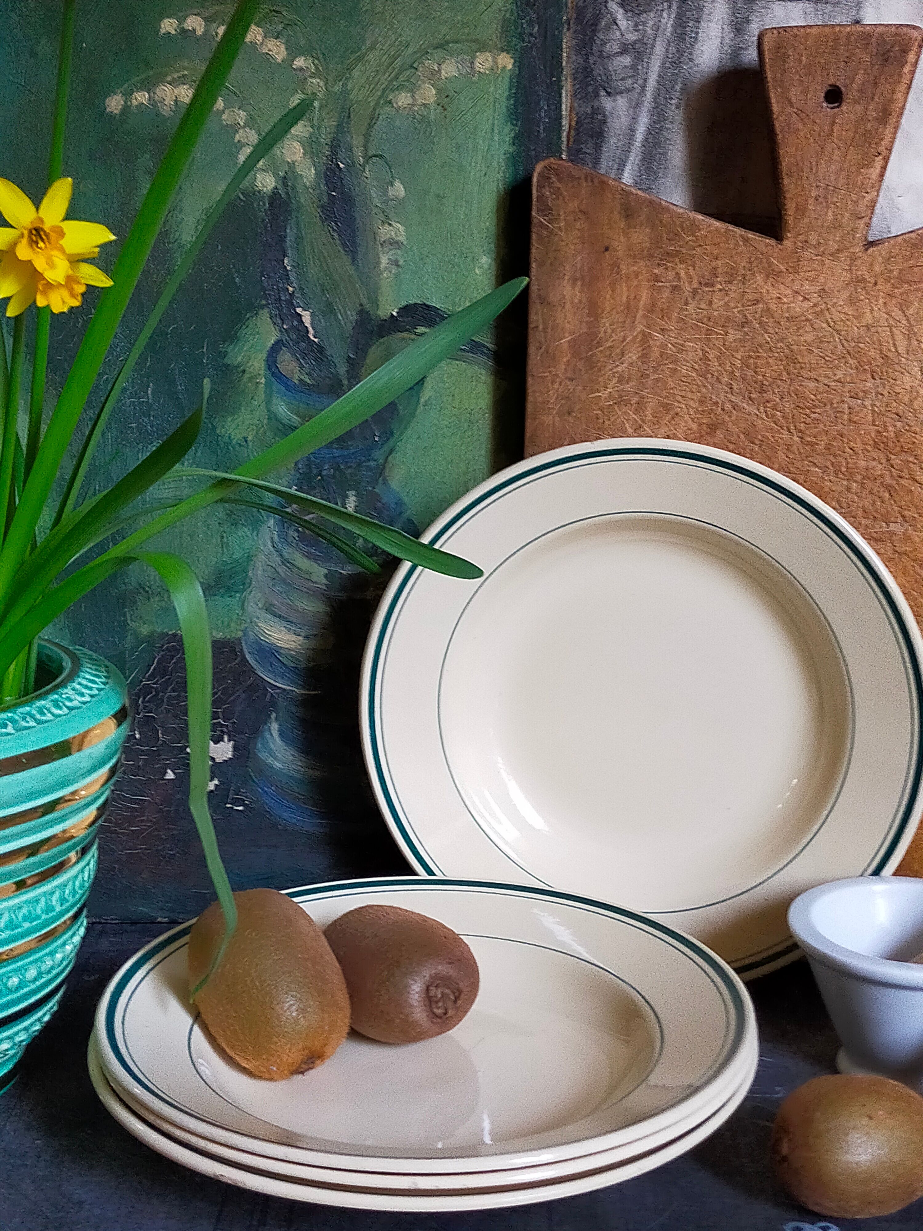 Four plates l'Amandinoise de Saint-Amand ancient