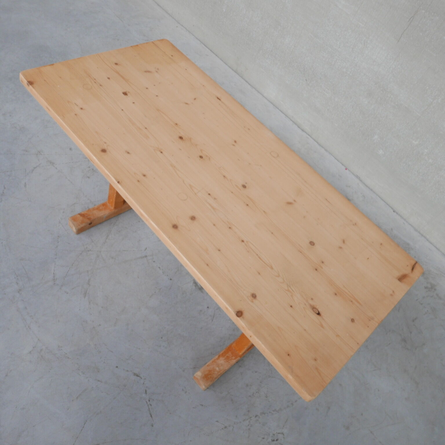 Charlotte Perriand Les Arcs dining table