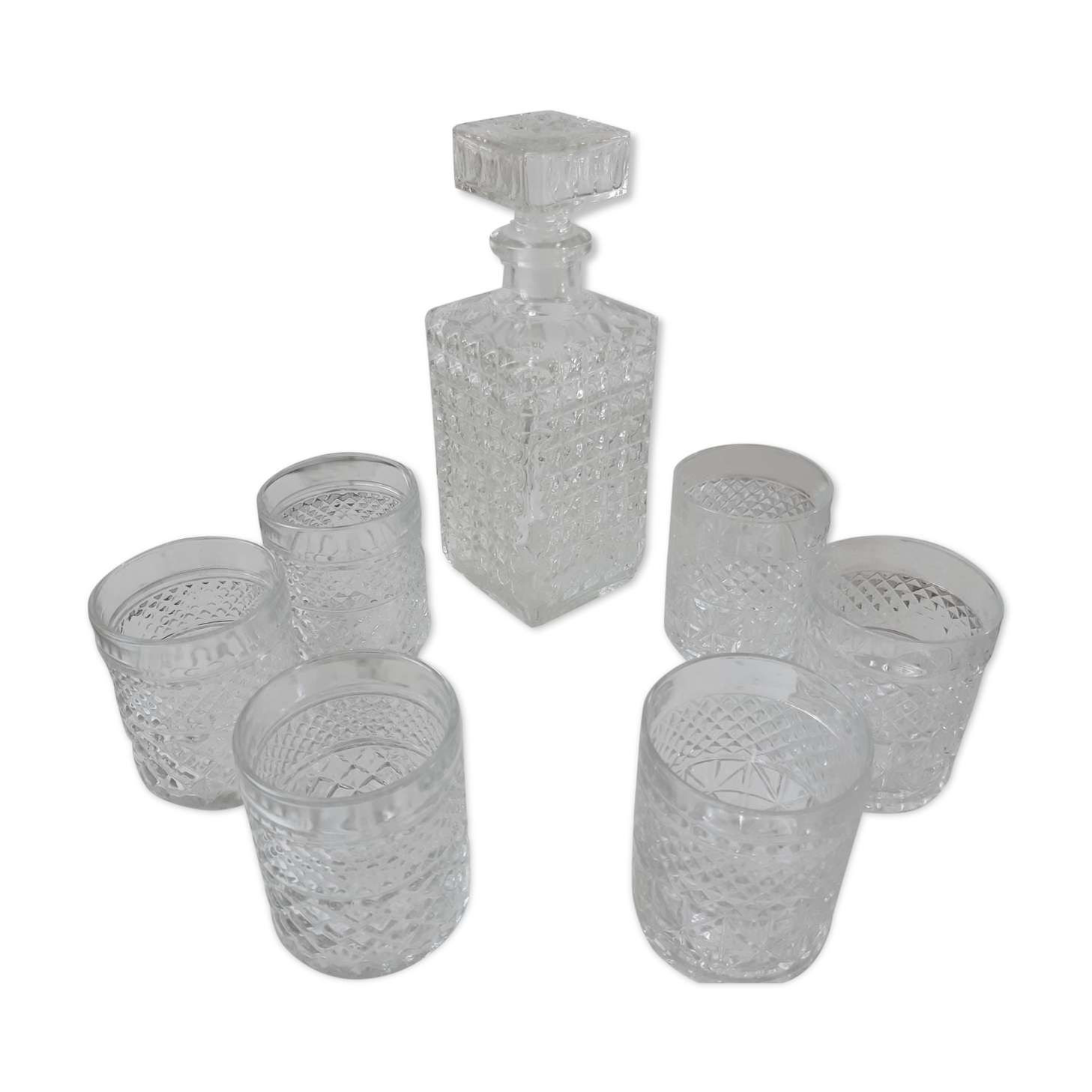 Batch of decanter and its 6 whiskey glasses