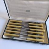 Set of 12 bakelite knives
