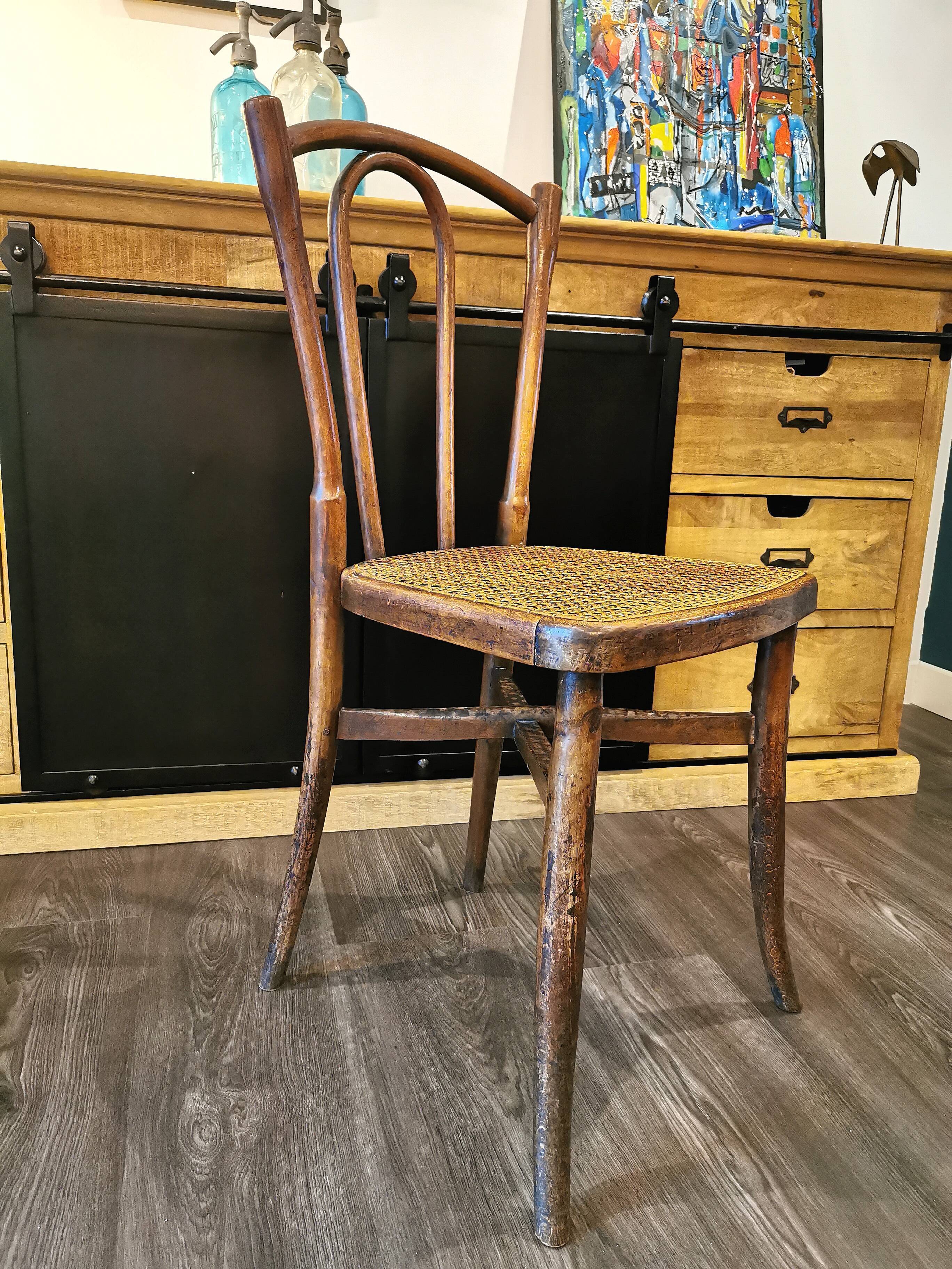 Chaise bistrot cannée E. V
