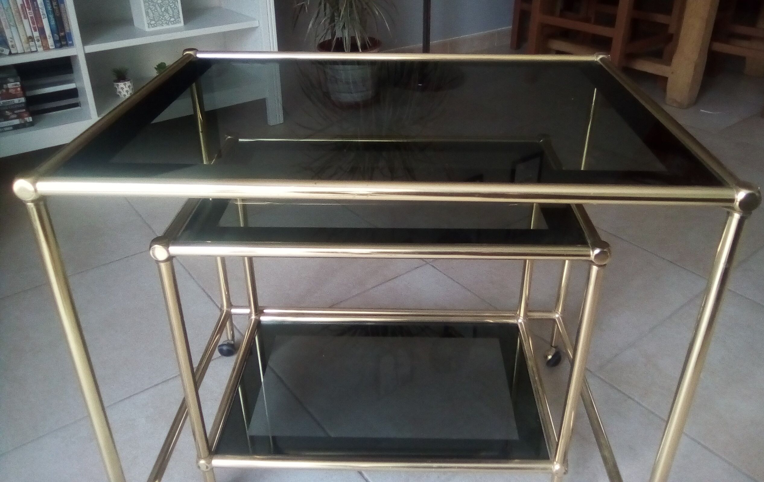 Pull out tables 1960