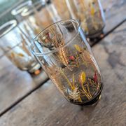 6 verres ambrés décor champêtre, années 1970