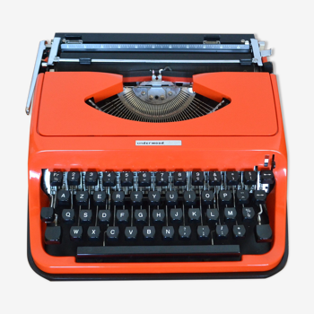 Underwood 130 orange typewriter - vintage - 1970s