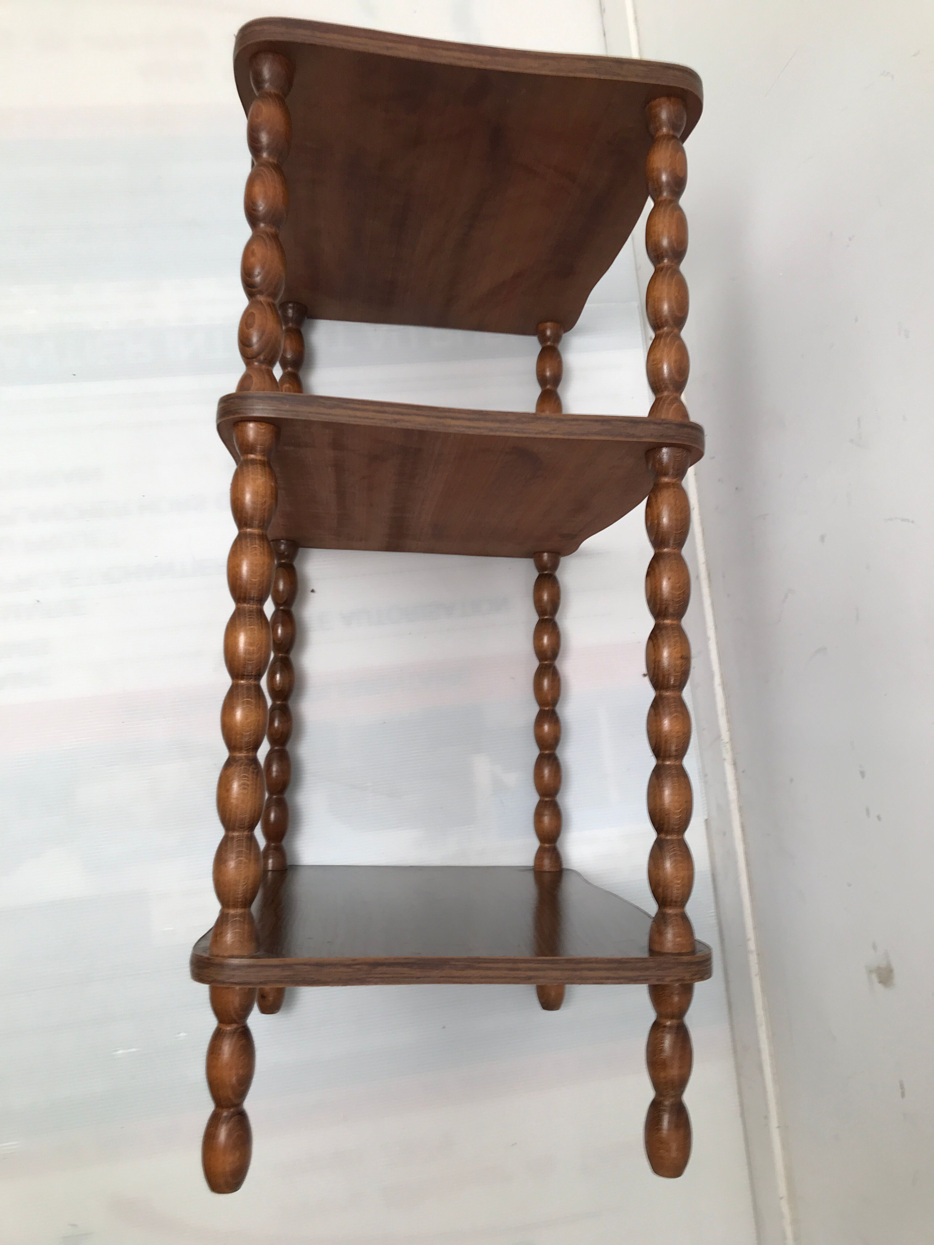 Sellette shelf wood turned Louis XIII style