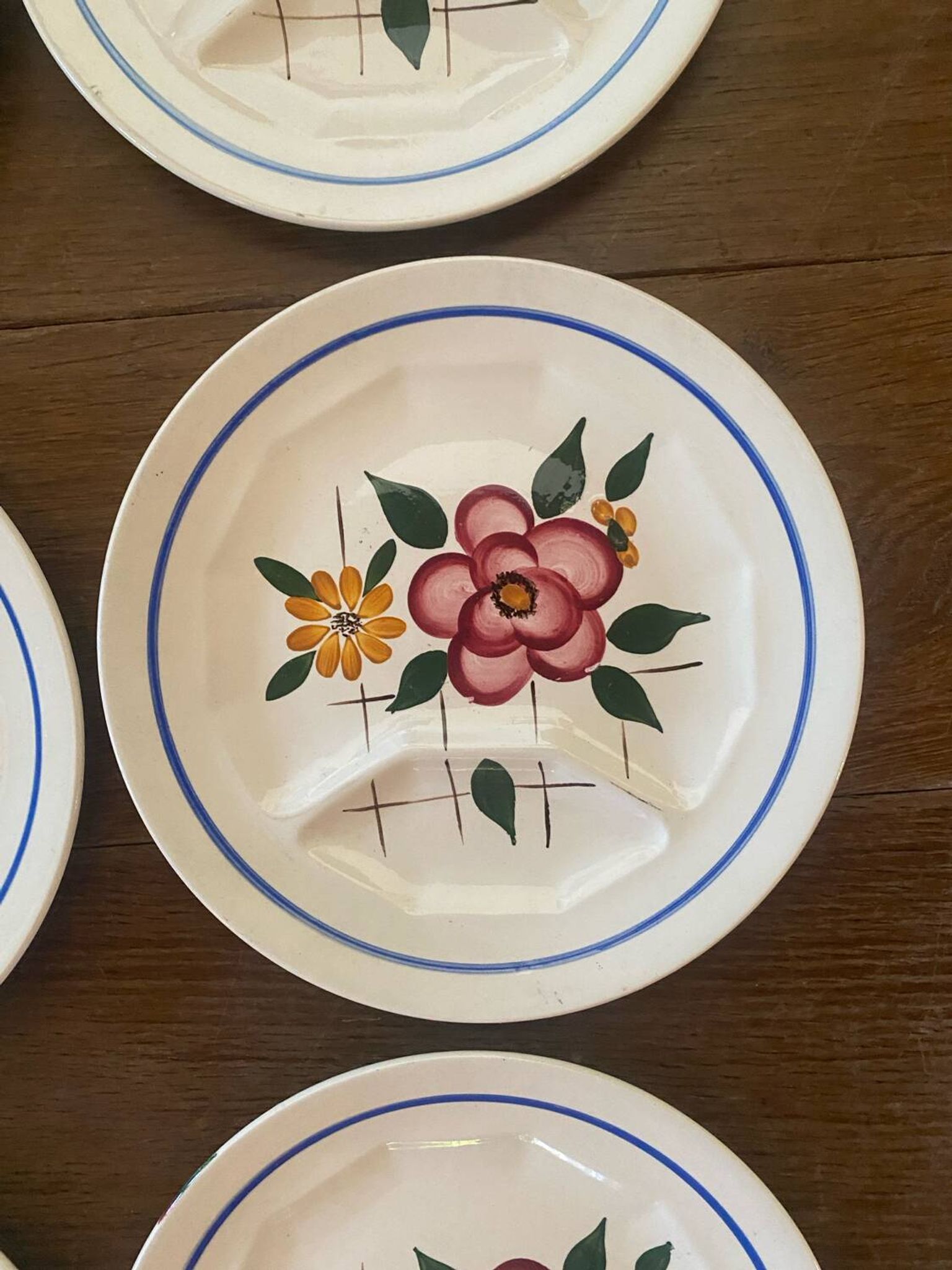 6 assiettes plates à compartiments Digoin Sarreguemines