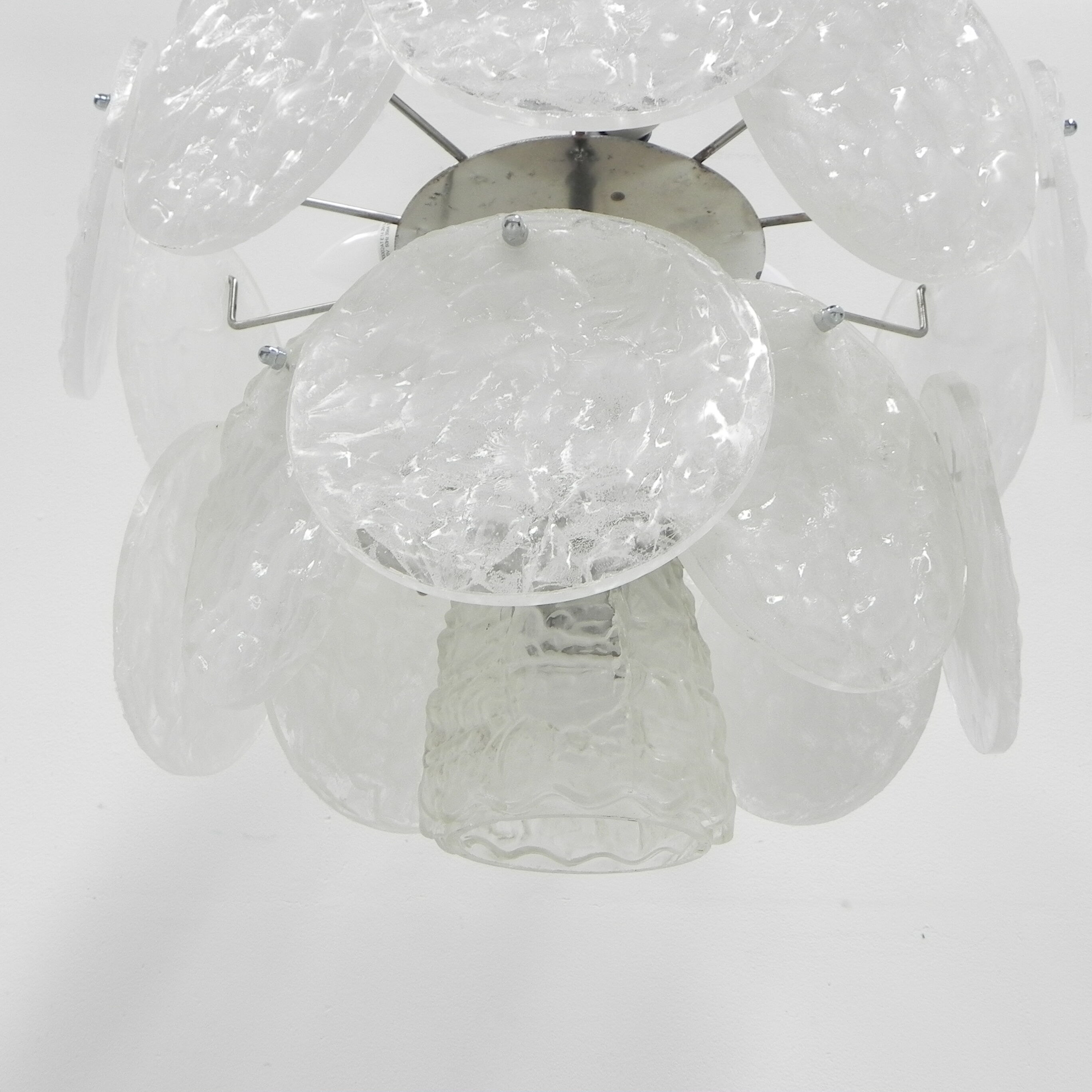 Frosted ice hanging lamp with 18 plastic discs