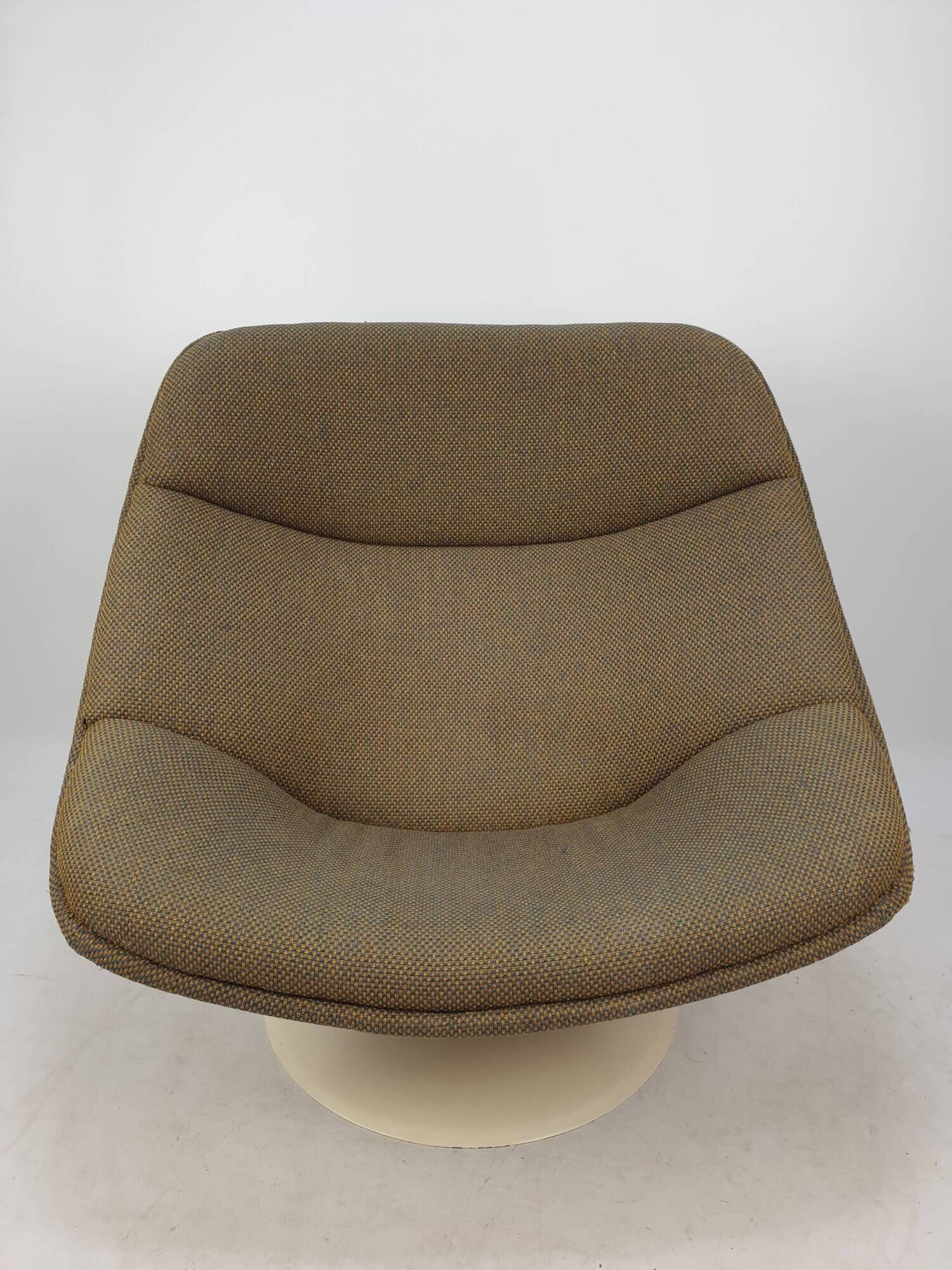 F557 Oyster lounge chair by Pierre Paulin for Artifort, 1960