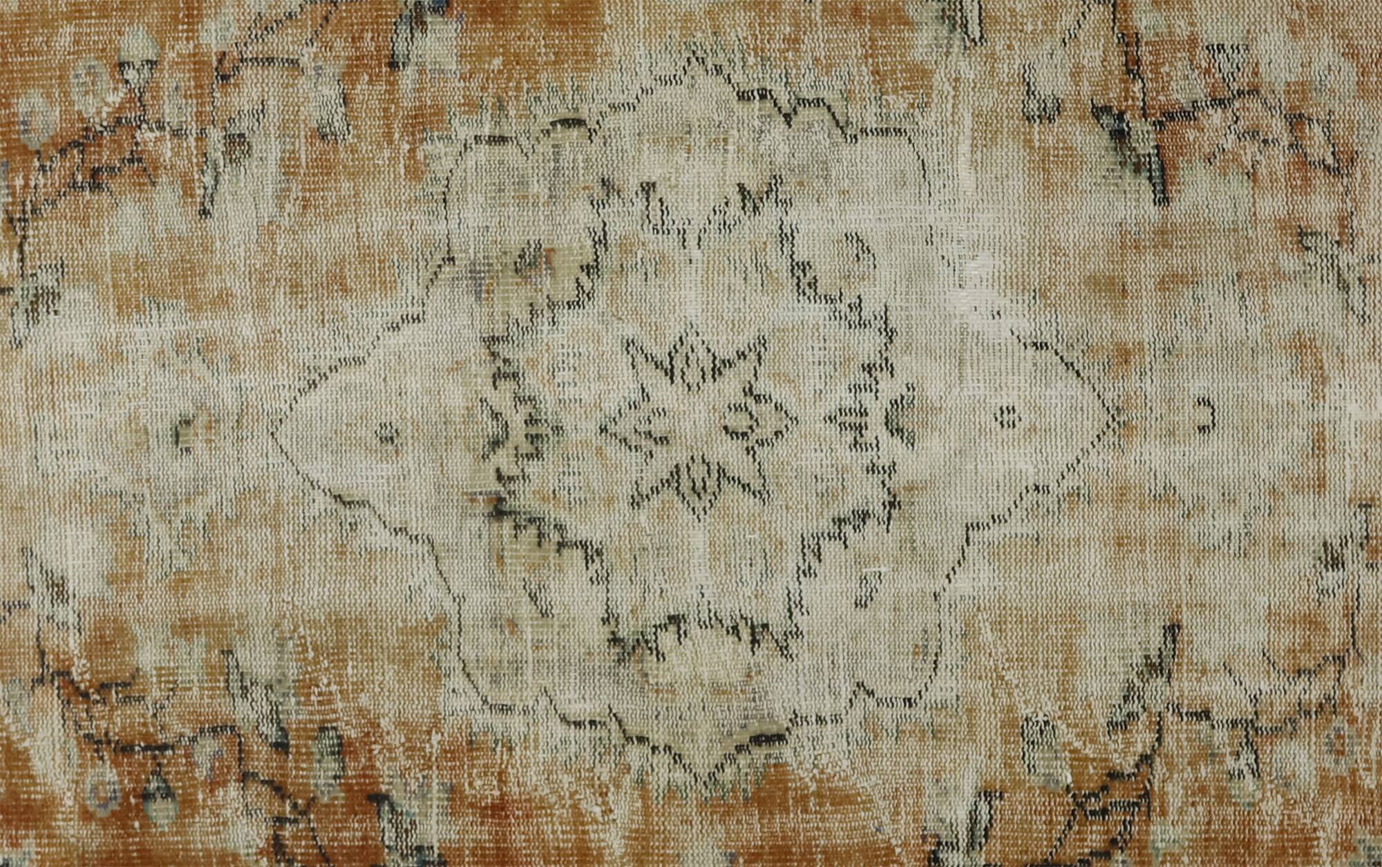 One-of-a-Kind Turkish Handwoven Vintage Rug - Timeless Vintage Elegance 275x 180 cm