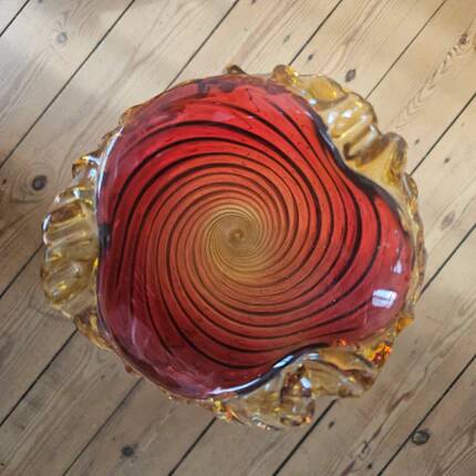 Very large vintage cornucopia vase in gradient red and amber glass - H 53.5 cm