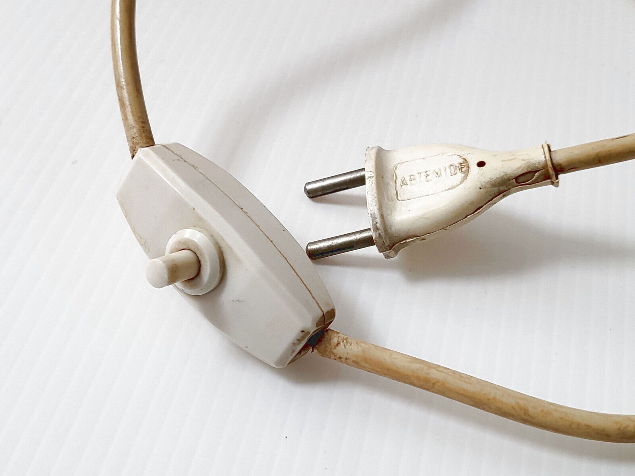 Lampe Nesso Artemide vintage 1960