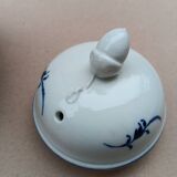 Porcelain coffee pot