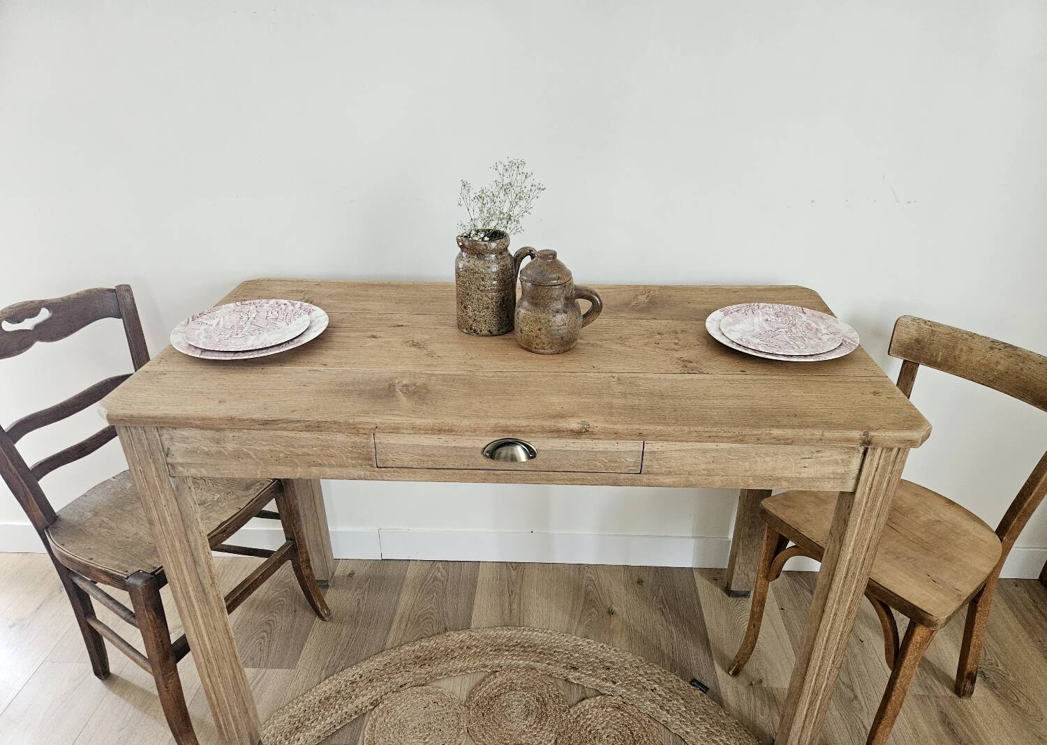 Farm table