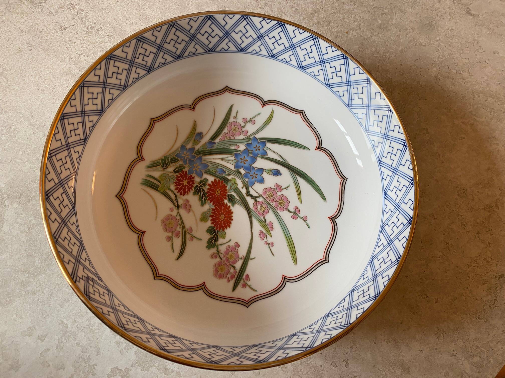 Chinese porcelain salad bowl