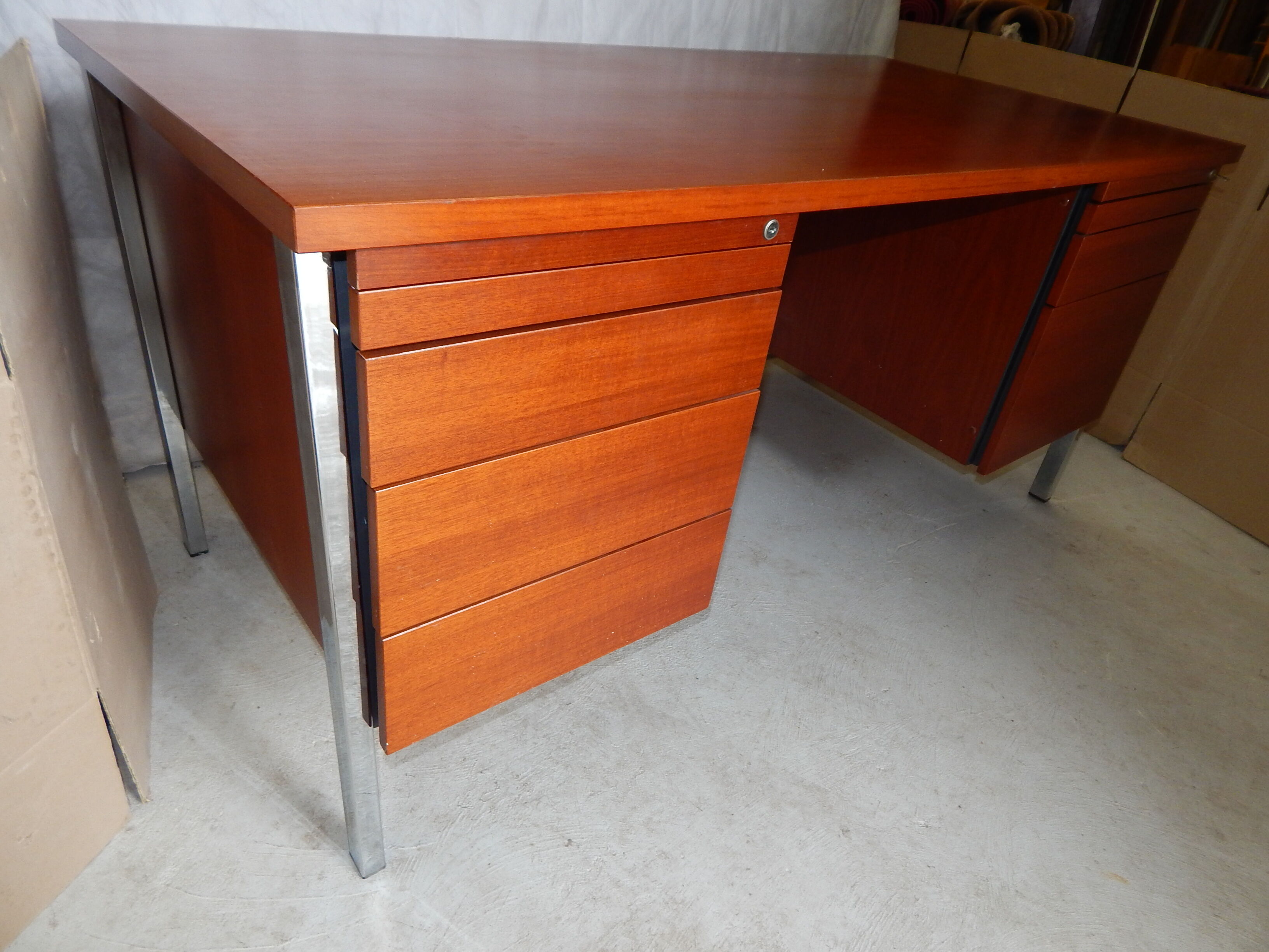 70s Ordo desk