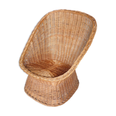 Vintage rattan basket warmer